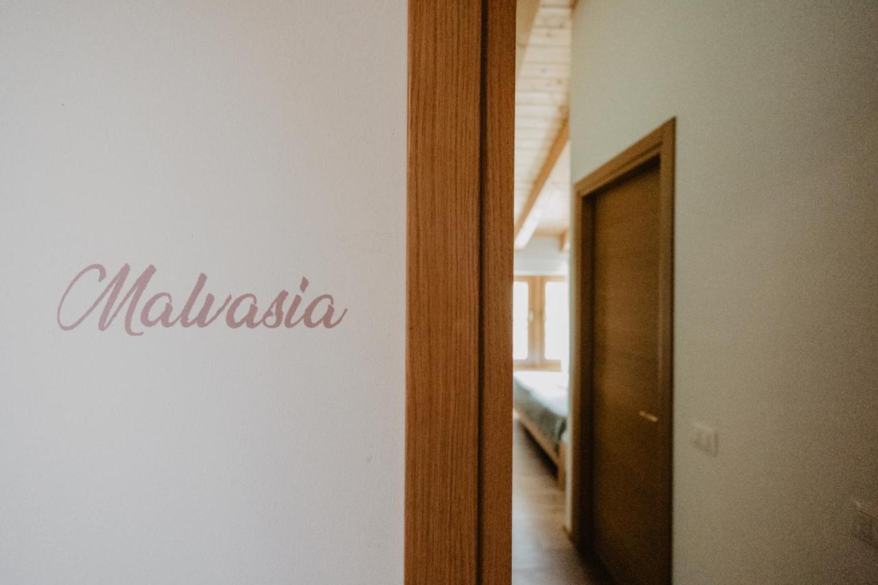 Cardo Boutique&Wine Resort Malchina エクステリア 写真